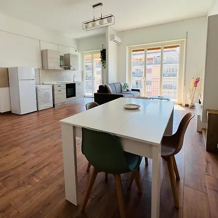 Stazione Tiburtina - Camesena Apartamento *